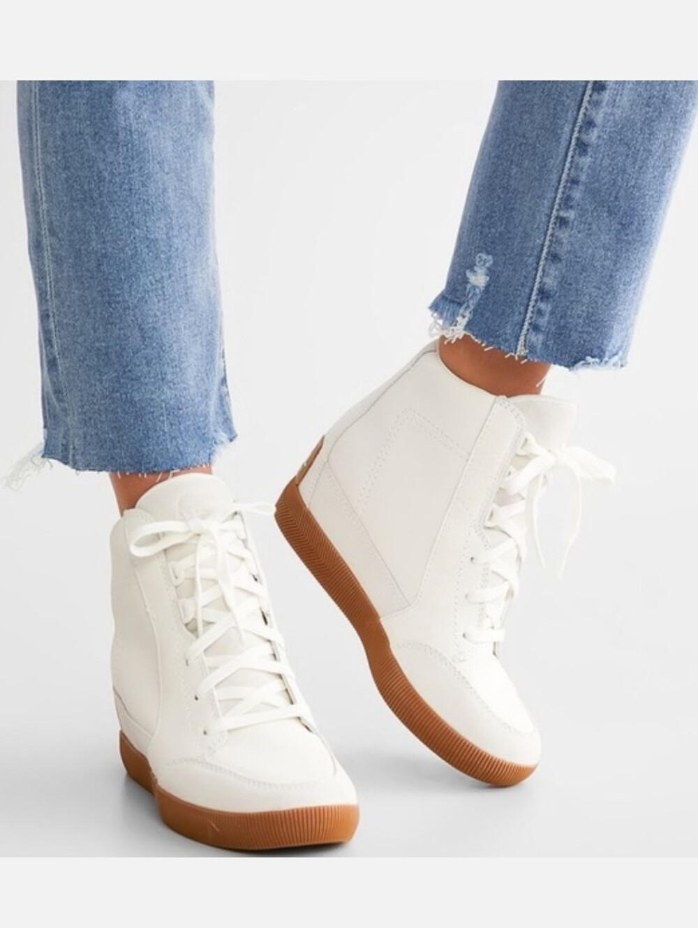 Sorel Out N About Leather & Suede Hidden Wedge Waterproof Bootie White & Gum 8.5